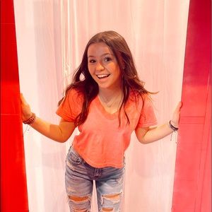 Meet your Posher, Sara